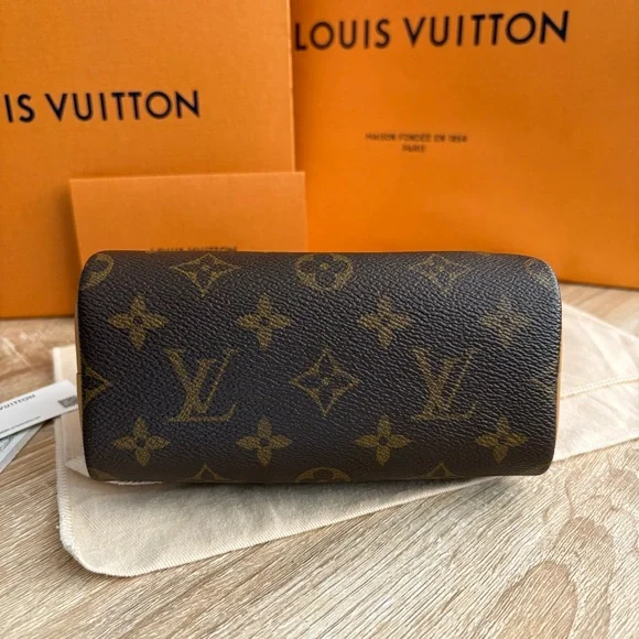 Authentic Louis Vuitton Nano Speedy - Picture 7 of 13